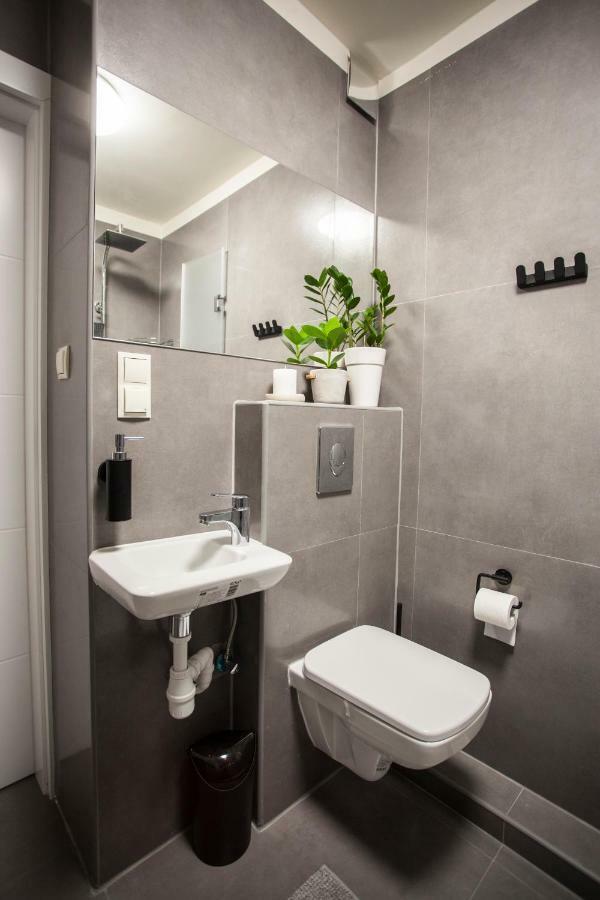 Chmielna - City Center Residence ワルシャワ エクステリア 写真